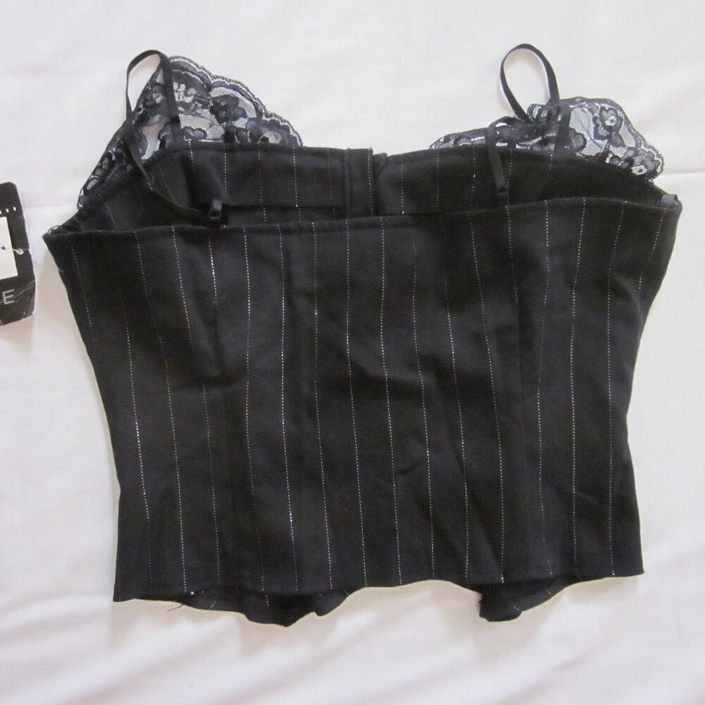 NWT Rampage Pinstripe and Lace Top - Jr's sz L - Picture 2 of 12